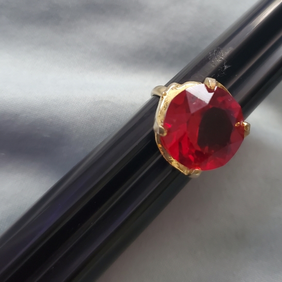 Ring - Picture 7 of 10